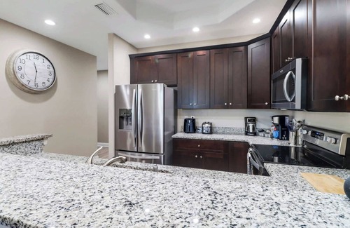 Pelican Condo | ‼️Luxury Oasis ‼️Fresh impovements | Pool | Patio
