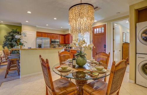 Kamuela Condo | Luxury Oasis Palm Villas at Mauna Lani - Golf/Beach/Shops/Restaurants