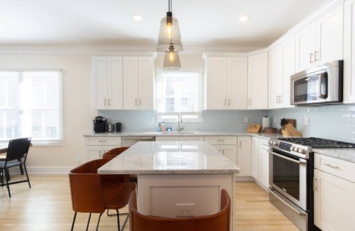 Asbury Park House | Luxury Ocean Grove/Asbury Park-3min walk to beach