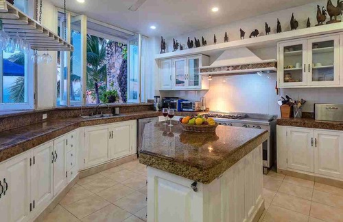 Downtown Puerto Vallarta Villa | Luxury Oceanfront Villa rental for 30 people in Puerto Vallarta