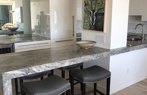 Coronado Condo | Luxury Oceanfront 2BR/2BA Coronado Shores condo w/large terrace La Sierra Bldg
