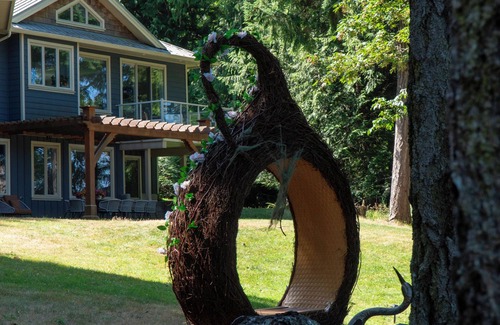 East Sooke House | Luxury Oceanfront Guesthouse with Private Beach