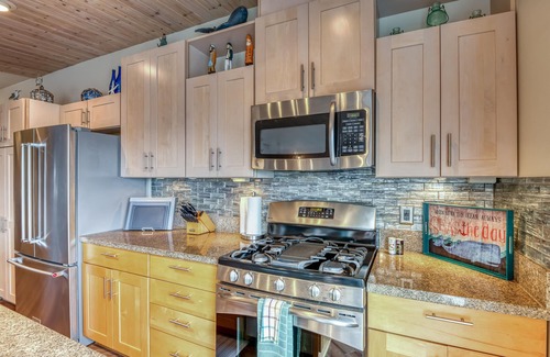 Depoe Bay Condo | Luxury Oceanview Escape in Depoe Bay – Book Your Stay at Tranquility Cove