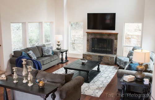 Pine Mountain Club House | Luxury on the Mountain
