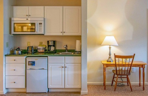 North Conway Resort | Luxury one bedroom and one bathroom unit was full amenities