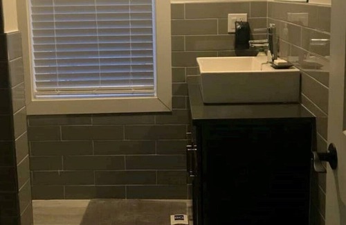 Federal Hill House | Luxury OneBedroom Condo 11-2 Federal Hill READ DESCRIPTION BELOW