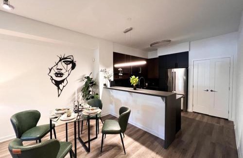 Carthay Circle Apartment | Luxury Open BD w Pool, Parking, & WD 133