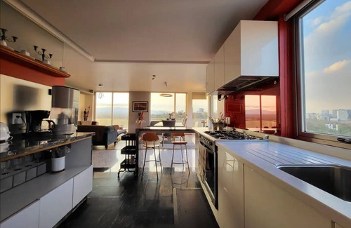 La Condesa Apartment | Luxury PH Incomparable View Roofgarden N Jacuzzi