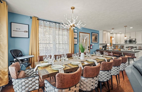 Albrightsville Ski Chalet | Luxury Pocono Retreat | Sauna | Hot Tub | Games