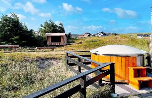 Vrist Strand House | Luxury Pool Retreat by Sea - By Traum Ferienwohnungen