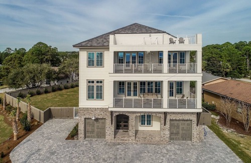 Gulf Pines House | *Luxury*Pool/Spa*Elevator*PrivateBeach*GolfCart*
