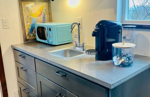 North Queen Anne House | Luxury private tiny house with balcony in coveted Queen Anne neighborhood
