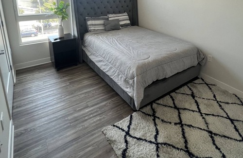 Downtown Apartment | Luxury Rise In the Heart of Hollywood