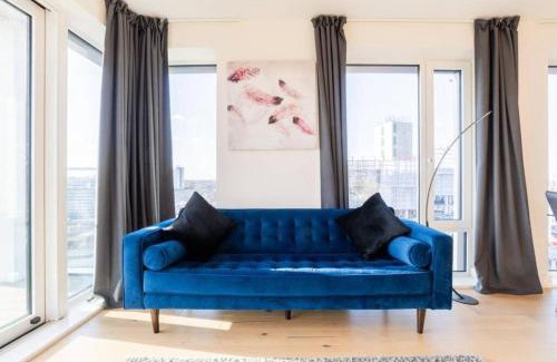 Woolwich Riverside Apartment | Luxury river side penthouse