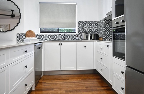Twin Waters Apartment | LUXURY RIVERFRONT ESCAPE