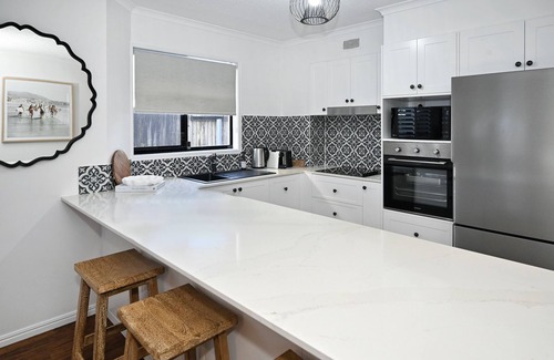 Twin Waters Apartment | LUXURY RIVERFRONT ESCAPE