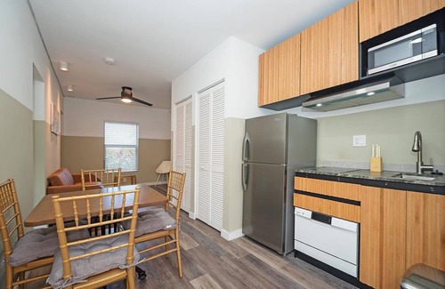 West Little Havana Apartment | Luxury RiverFront by Renzzi
