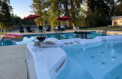 Cascade Villa | Luxury Riverside Estate - 3BR Home or 1BR Cottage or BOTH - Sleeps 14 - Swim, fish, relax, refresh