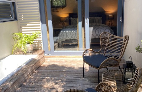 St. Andrews Beach Cabin | Luxury Romantic Beach Cabin private beach access, Mornington Peninsula