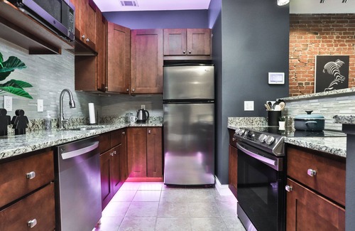 St. Louis Apartment | Luxury Romantic Lovers Oasis w/Colorful Mood Lighting & Heated Massage Table