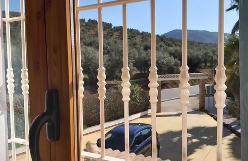 Iznajar Apartment | Luxury Roof Terrace Apartment With Amazing Views, a chlorine free Pool/hot tub
