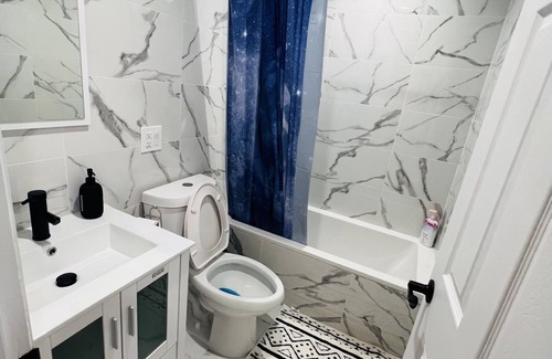 South Jamaica Apartment | Luxury room near jfk
