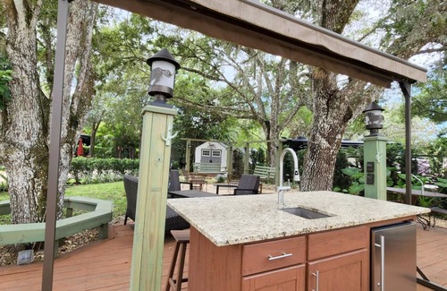 River Ranch RV Rental | Luxury RV CAMPSITE in River Ranch! Full Hookup! 361