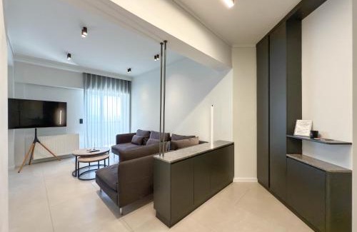 Thessaloniki City Centre Apartment | Luxury Sea View Retreat