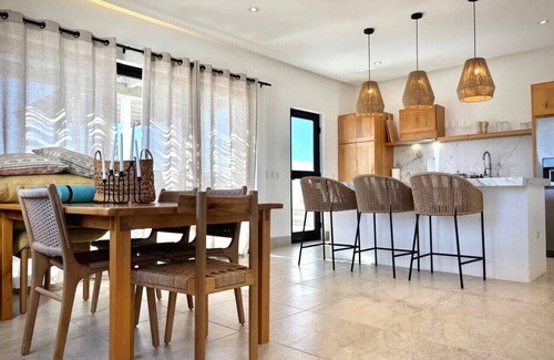 Vinorama Villa | Luxury Seaside Villa For 8 adults Beach-Spa-Pool