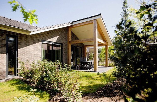 Municipality of Barneveld House | Luxury semi-detached vacation villa for 6 people, fully equipped.