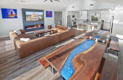 Avon House | Luxury Soundfront w/Pool, Hot Tub, Elevator, Watersports Access, Media Room