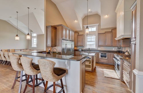 Southern Shores House | Luxury Southern Shores home with Private Pool, Hot Tub with Pool Bar, Game Room, and Theatre Room