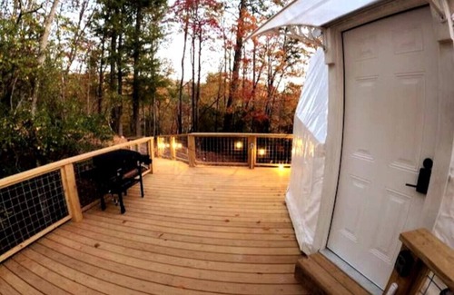 Balsam Grove House | Luxury Spa Dome: Sauna & Hot Tub