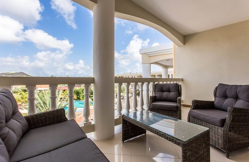 Salina Apartment | Luxury - Spacious - Three-Bedroom Apartment