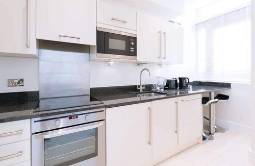 City of Westminster Apartment | Luxury split level 1 bed apartment in Mayfair