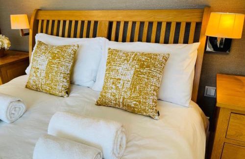 Petts Wood and Knoll House | Luxury Stay