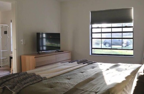 Deltona Lakes House | Luxury Stay (Great Location)