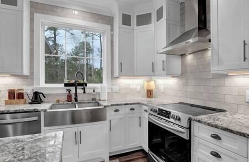 Hampstead House | Luxury Stay Near Beach & Wilmington - Private Pool, Hot Tub & Secret Room!