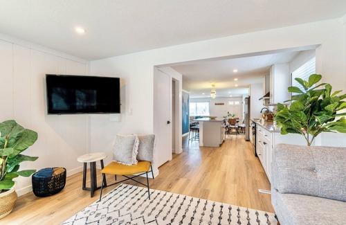 South Westminster House | Luxury stay near Denver & Boulder w/epic game room perfect for any gathering!