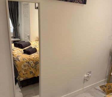 Warwick House | Luxury Studio in Victoria, 7 minutes walk to Victoria Station, Room 2