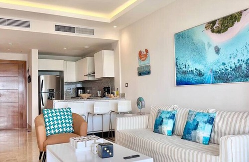 Samana Apartment | Luxury, Stunning Bay View Pool
