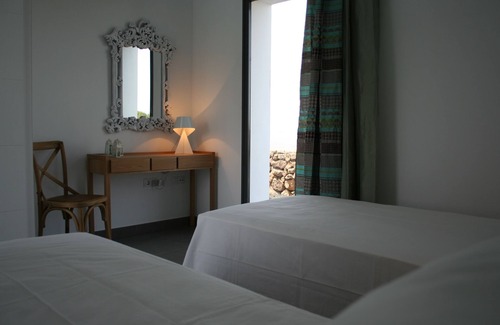Villaverde Villa | Luxury, stylish and contemporary 3 bedroom villa, inc WiFi