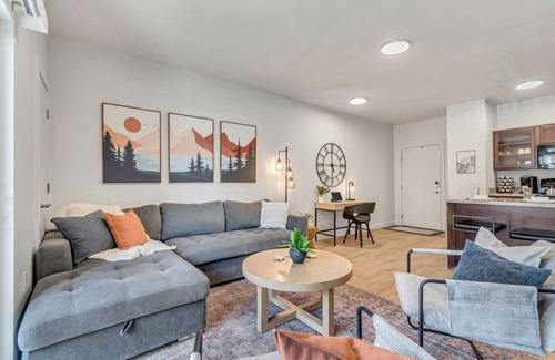 Sugar House Apartment | Luxury Sugar House Retreat Walkable, Near Ski Resorts & Downtow