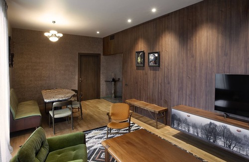 Sector 1 Apartment | Luxury Suite 13 KEEP