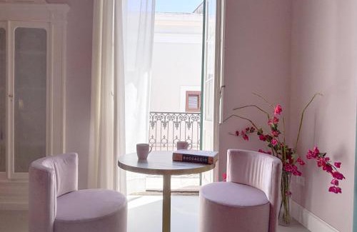 Mesagne Apartment | Luxury Suite - Free WifI - Smart Tv - centro Storico