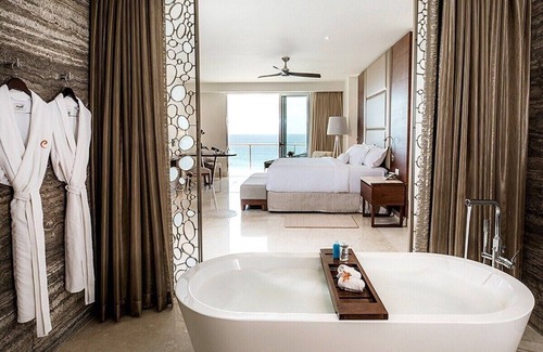 Cabo San Lucas Hotel | Luxury Suite in Le Blanc Los cabos - ALL INCLUSIVE
