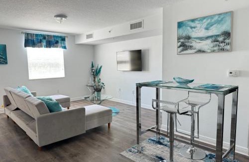 Boynton Beach Apartment | Luxury Suite Oasis