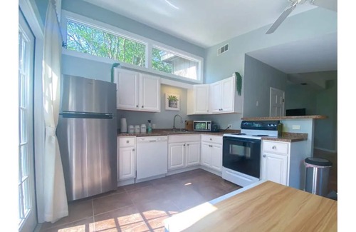 Crawfordville House | Luxury Suite: * Serene Nature & Spring*!