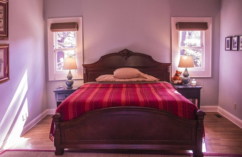 Jackson Park House | Luxury Suite with Blissful Comforts