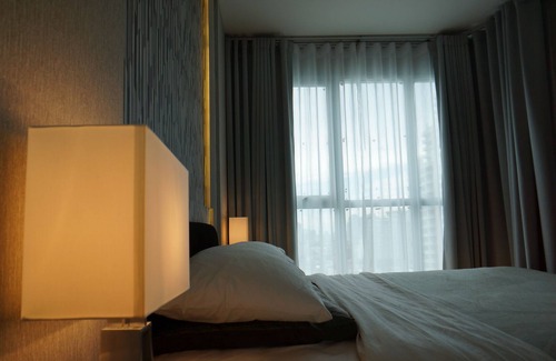 Thung Maha Mek Apartment | Luxury Apartment near Downtown (Pick-up Service)